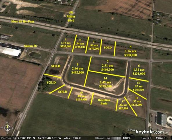 47 Salem Dr, Owensboro, KY 42303